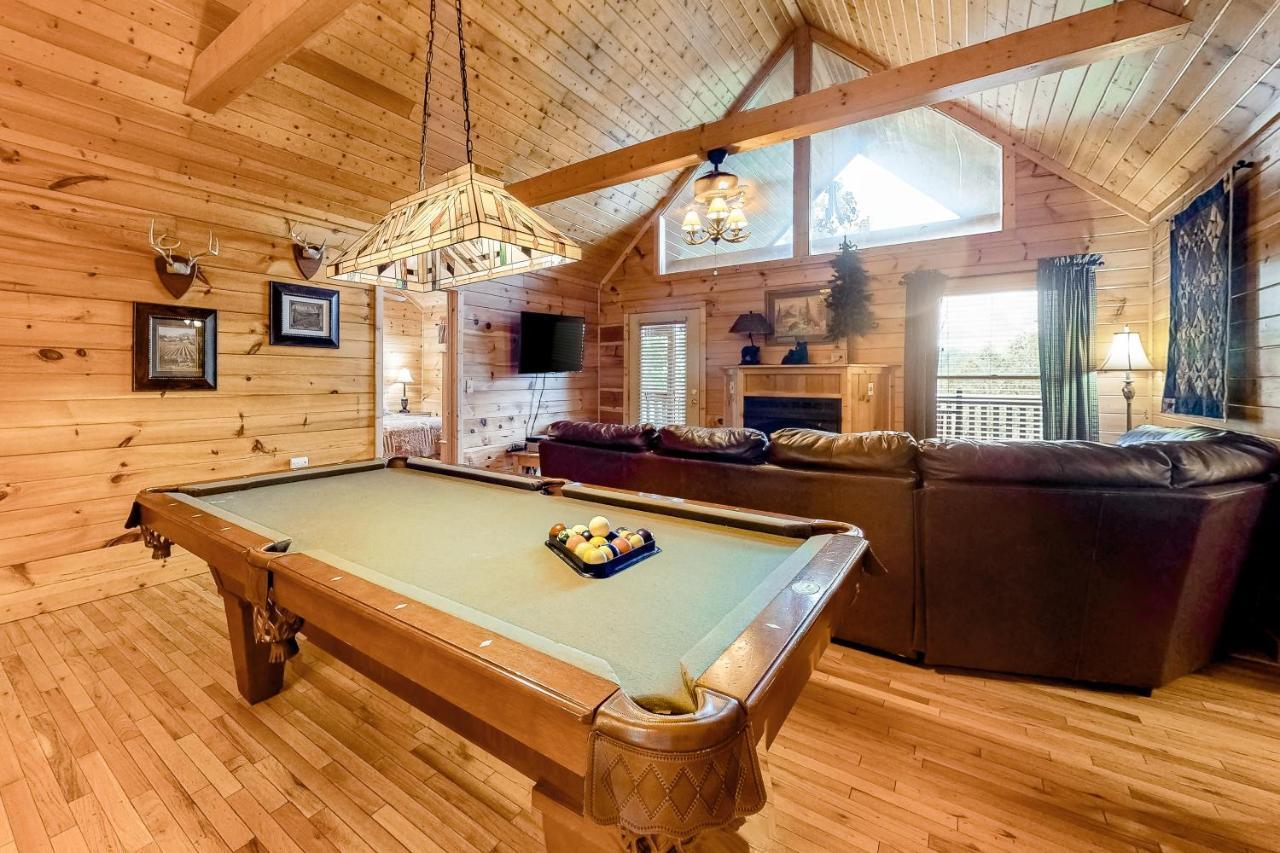Hills Hideaway Villa Sevierville Bagian luar foto