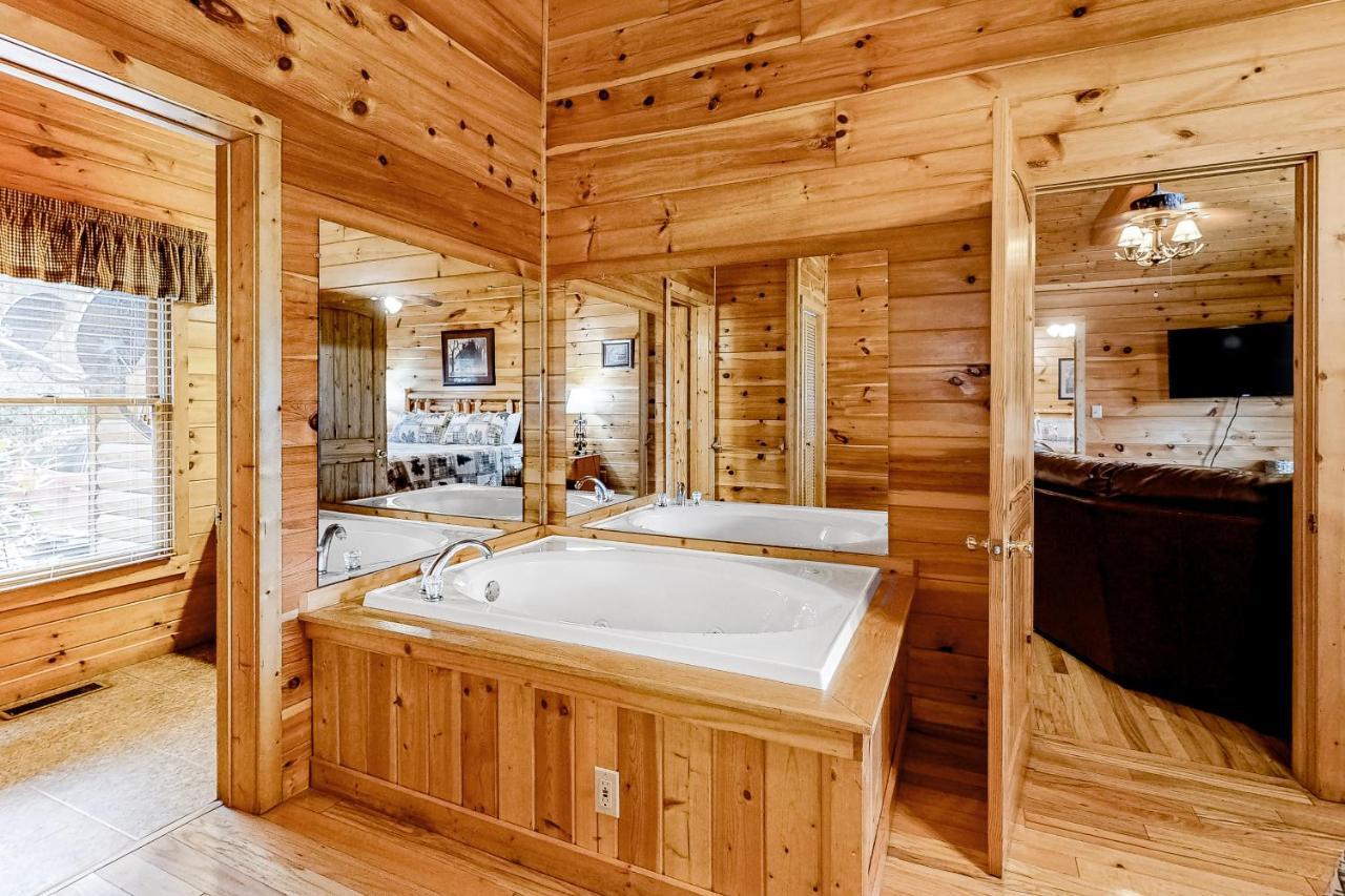 Hills Hideaway Villa Sevierville Bagian luar foto