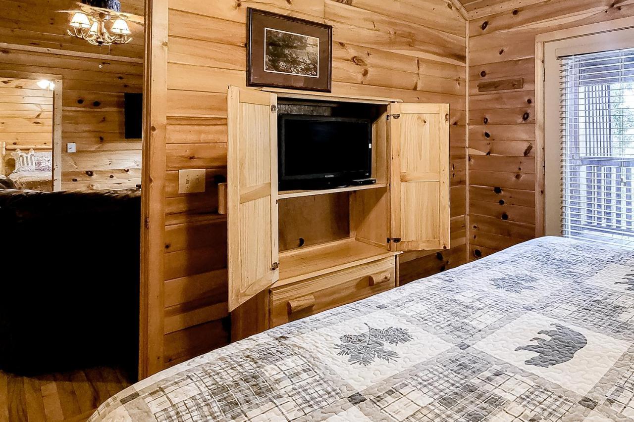 Hills Hideaway Villa Sevierville Bagian luar foto