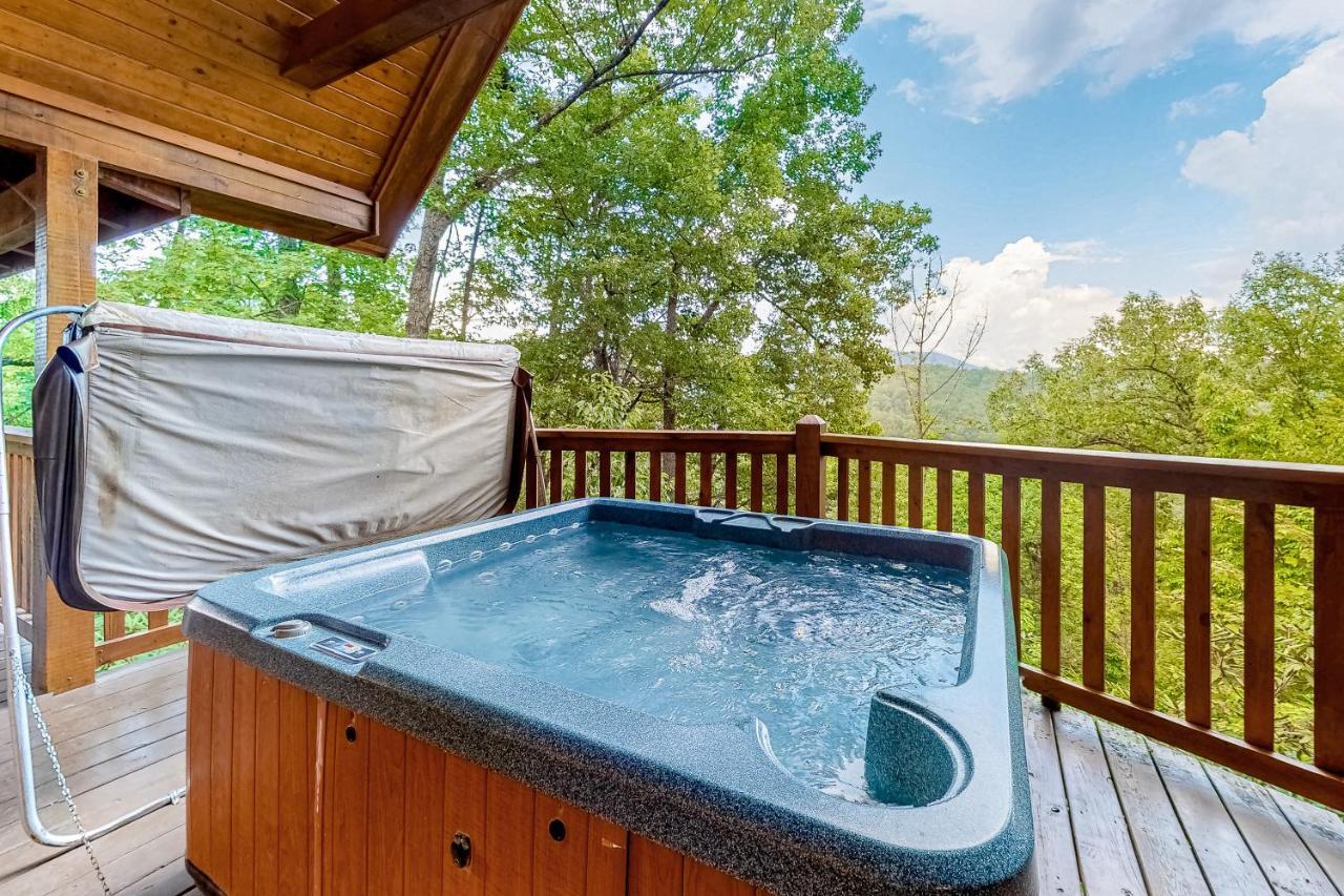 Hills Hideaway Villa Sevierville Bagian luar foto